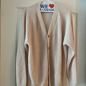 Uniqlo U Raglan V-Neck Long-Sleeve cardigan